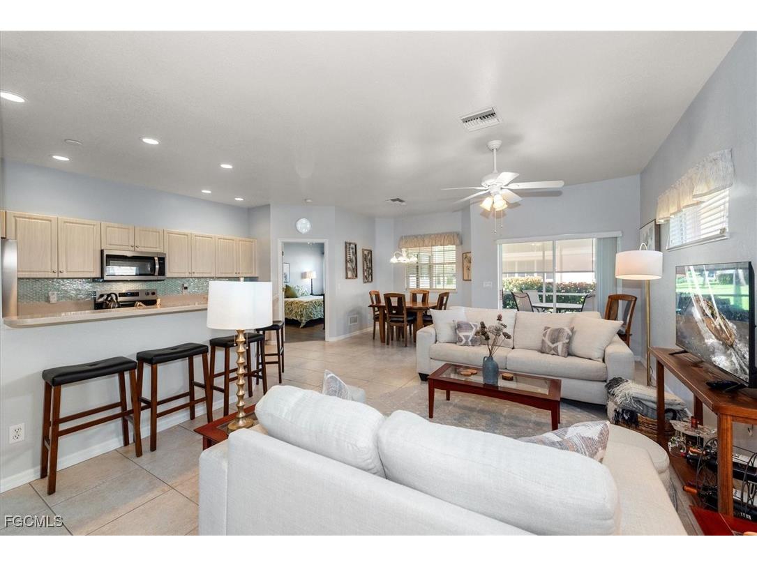 20068 Lake Vista Circle N #2B DOOR 4 Lehigh Acres FL 33936 2025015883 image1