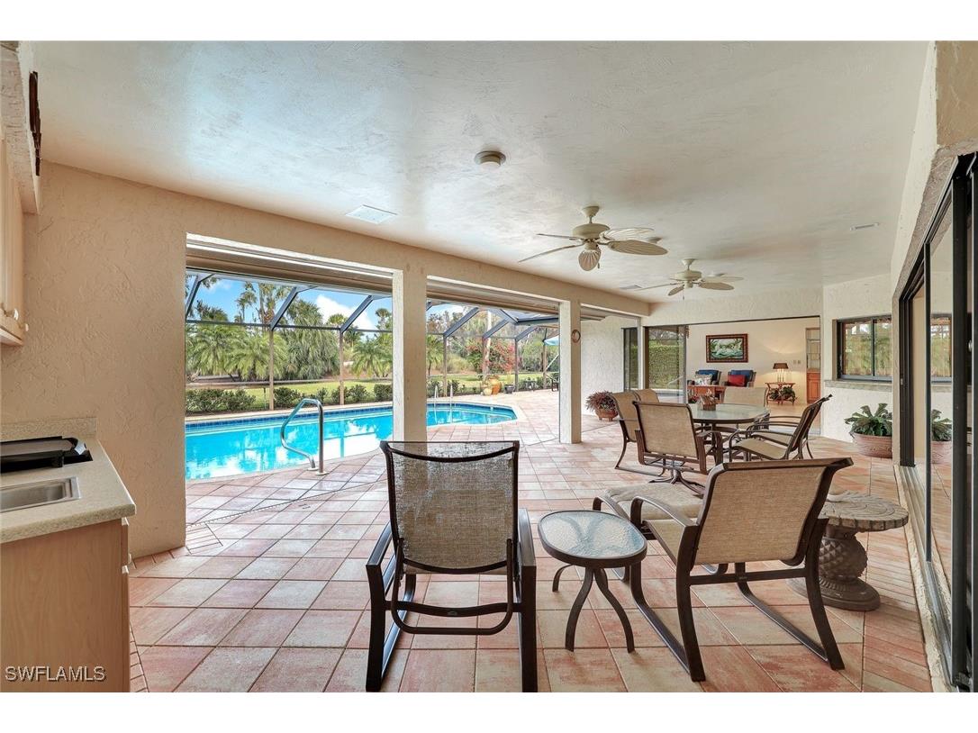 2007 Duke Drive Naples FL 34110 225085205 image1