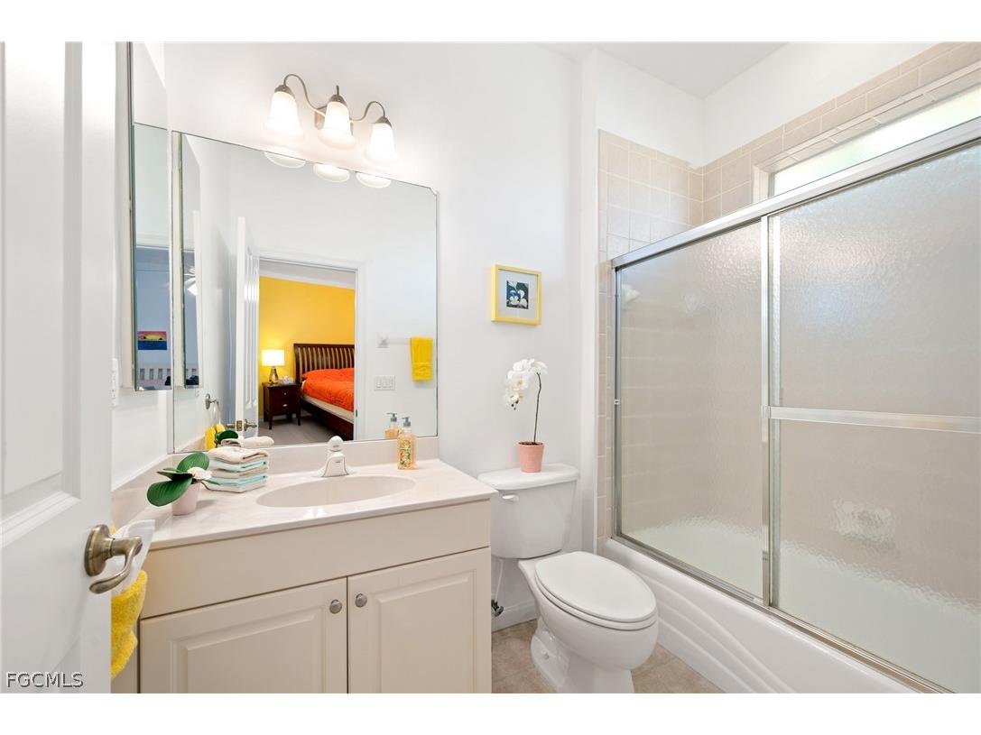 2007 NE 1st Avenue Cape Coral FL 33909 2026009587 image38