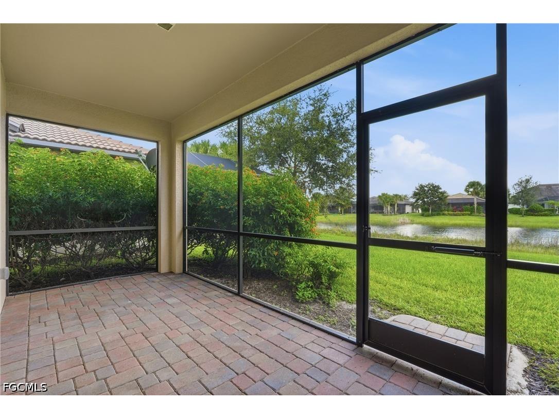 2007 Parson Street Naples FL 34120 2026025533 image10