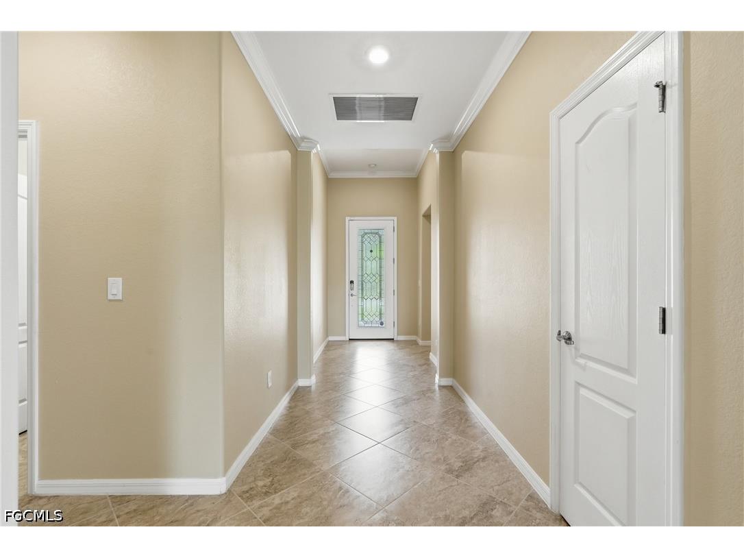 2007 Parson Street Naples FL 34120 2026025533 image2