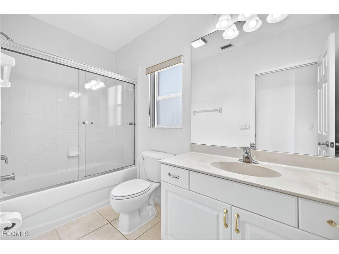 2007 SW 43rd Terrace Cape Coral FL 33914 2025016823 image17