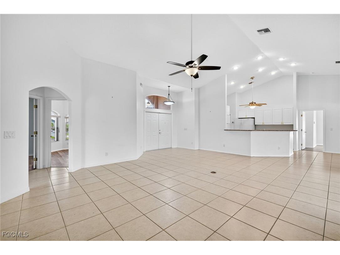 2007 SW 43rd Terrace Cape Coral FL 33914 2025016823 image6