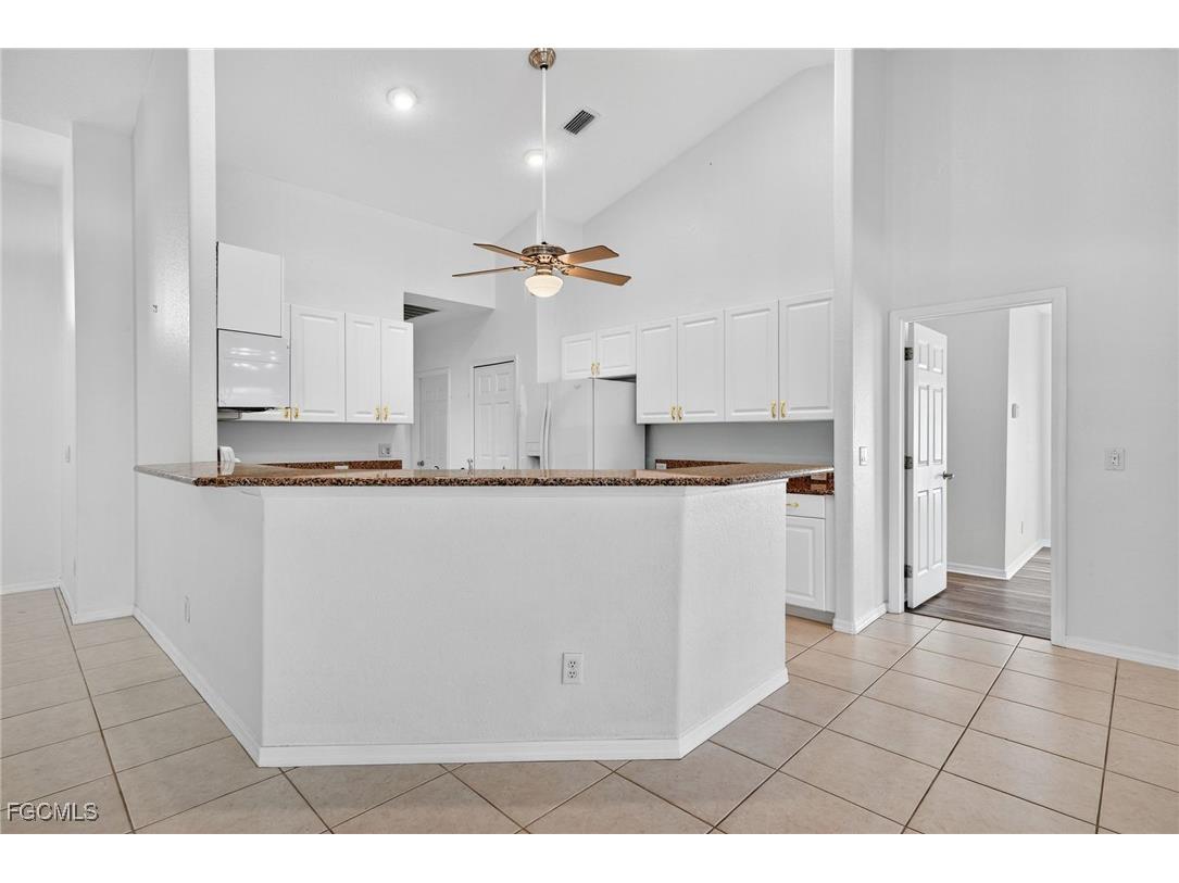 2007 SW 43rd Terrace Cape Coral FL 33914 2025016823 image9