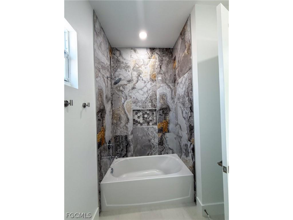 2008 Alliance Lane Labelle FL 33935 2026010363 image25