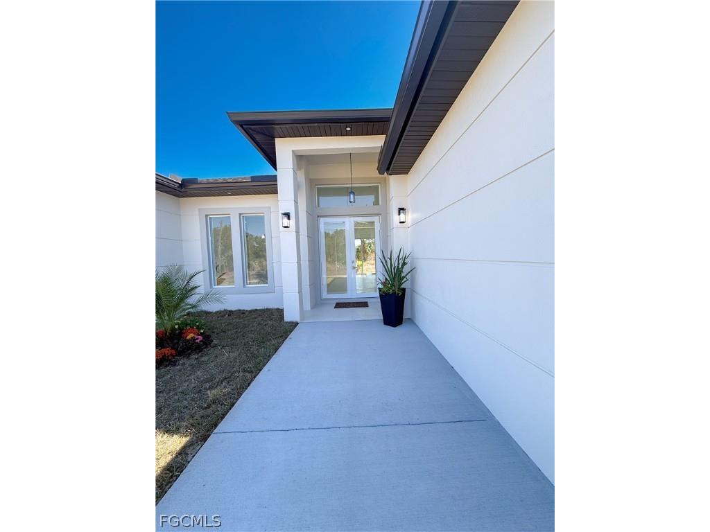 2008 Alliance Lane Labelle FL 33935 2026010363 image8