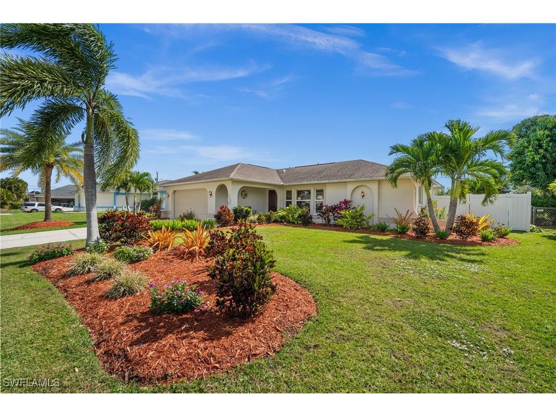 2008 Bolado Parkway Cape Coral FL 33990 225018013 image1