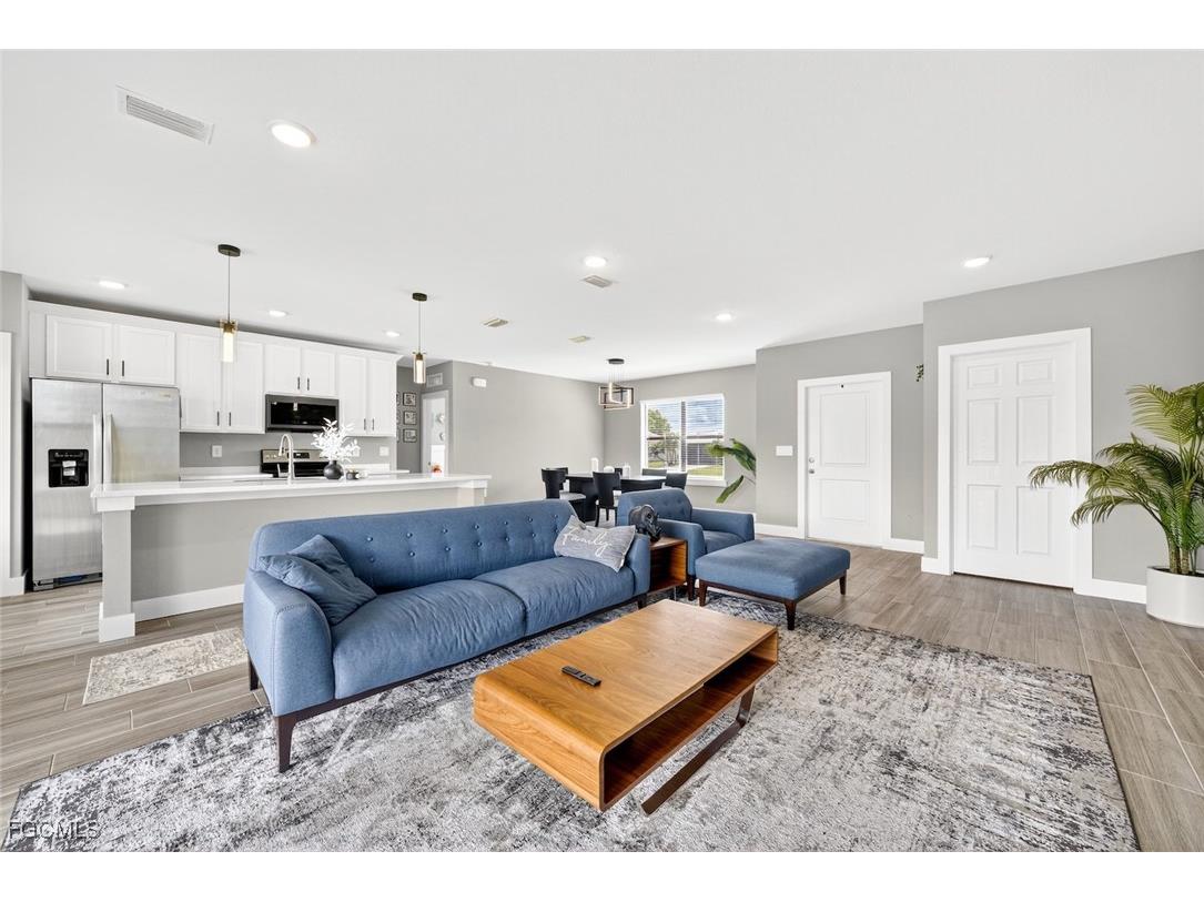 2008 NW 24th Place Cape Coral FL 33993 2026000871 image14