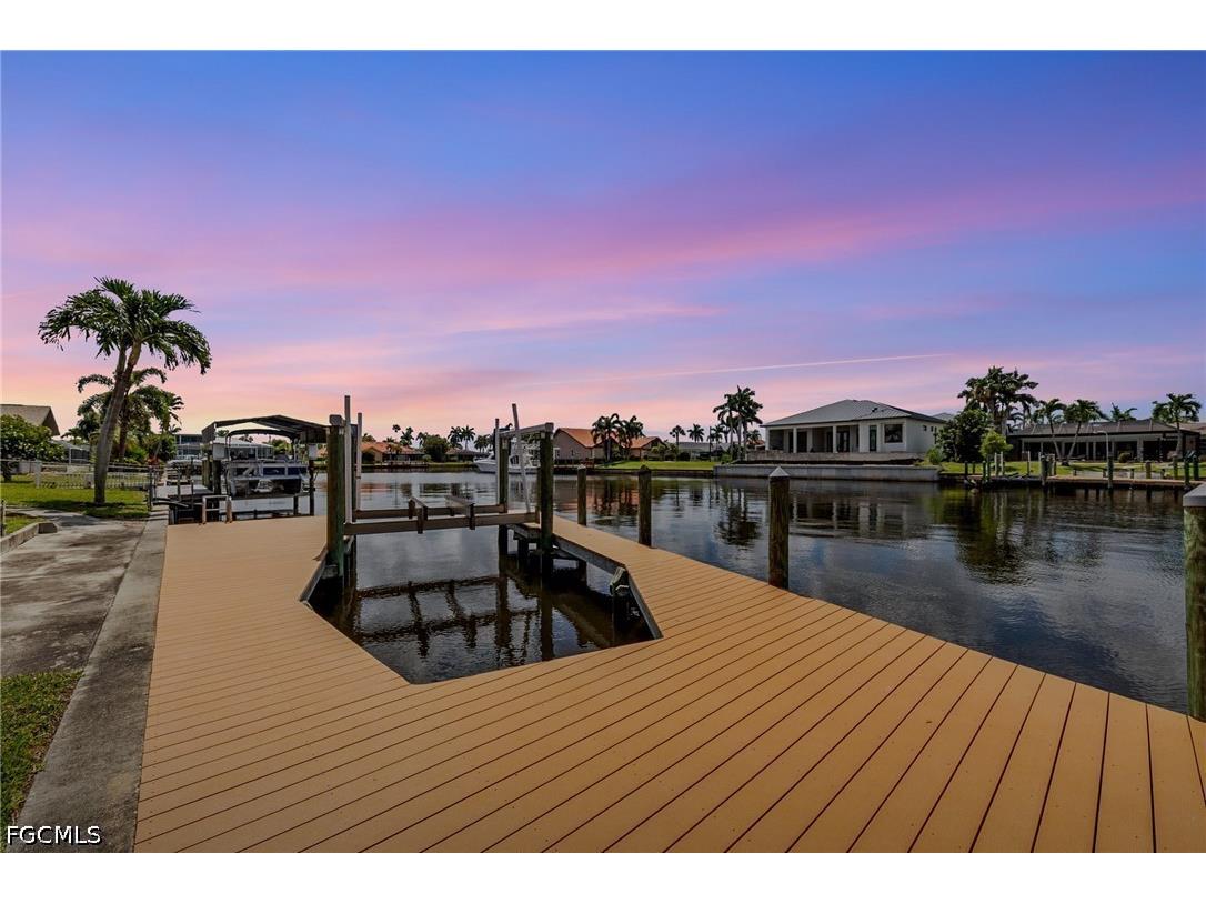 2008 Palaco Grande Parkway Cape Coral FL 33904 2026020537 image3