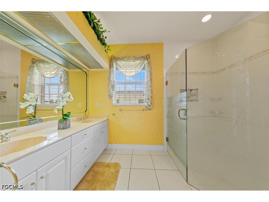 2008 Palaco Grande Parkway Cape Coral FL 33904 2026020537 image30