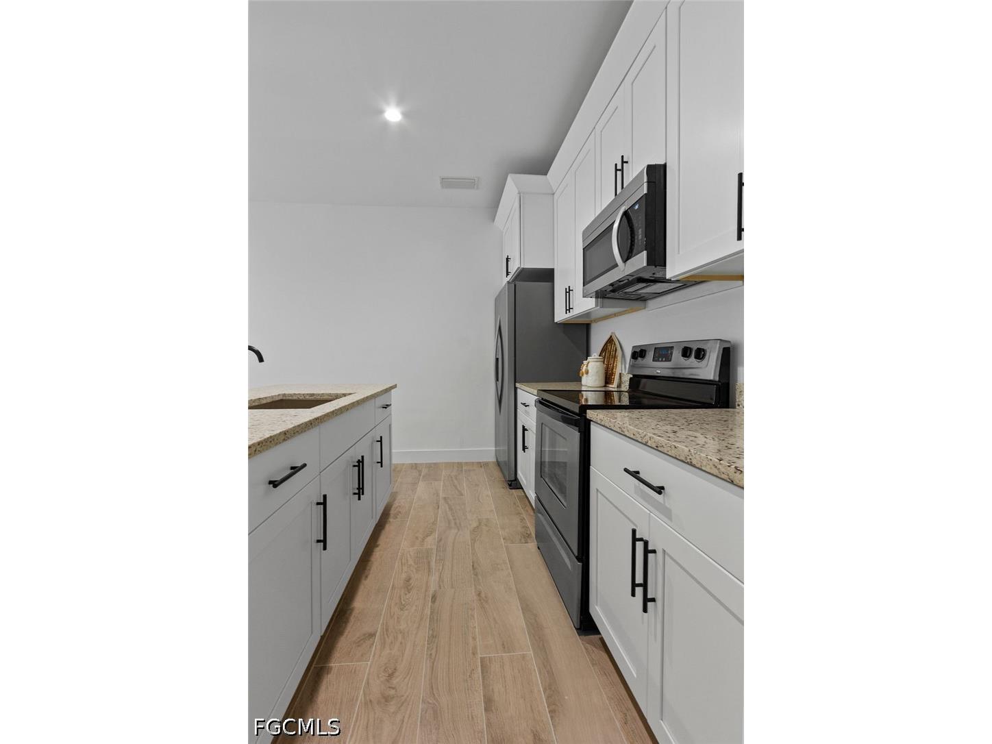 2008 Robert Avenue Alva FL 33920 2026031596 image14