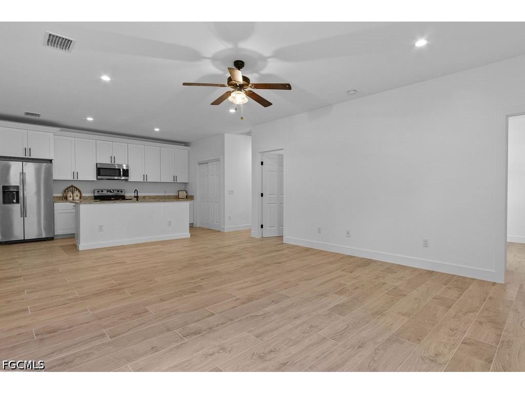 2008 Robert Avenue Alva FL 33920 2026031596 image7