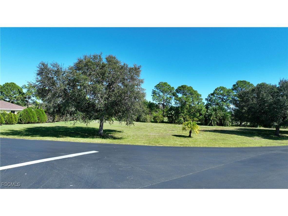 20083/085 Petrucka Circle N Lehigh Acres FL 33936 2025019698 image6