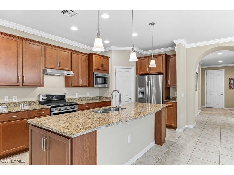 20088 Tavernier Drive Estero FL 33928 225074337 image2