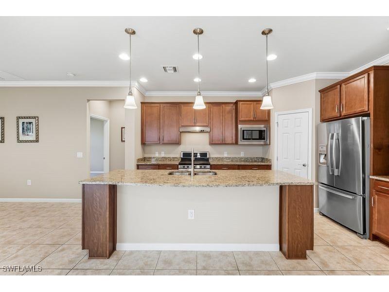 20088 Tavernier Drive Estero FL 33928 225074337 image3