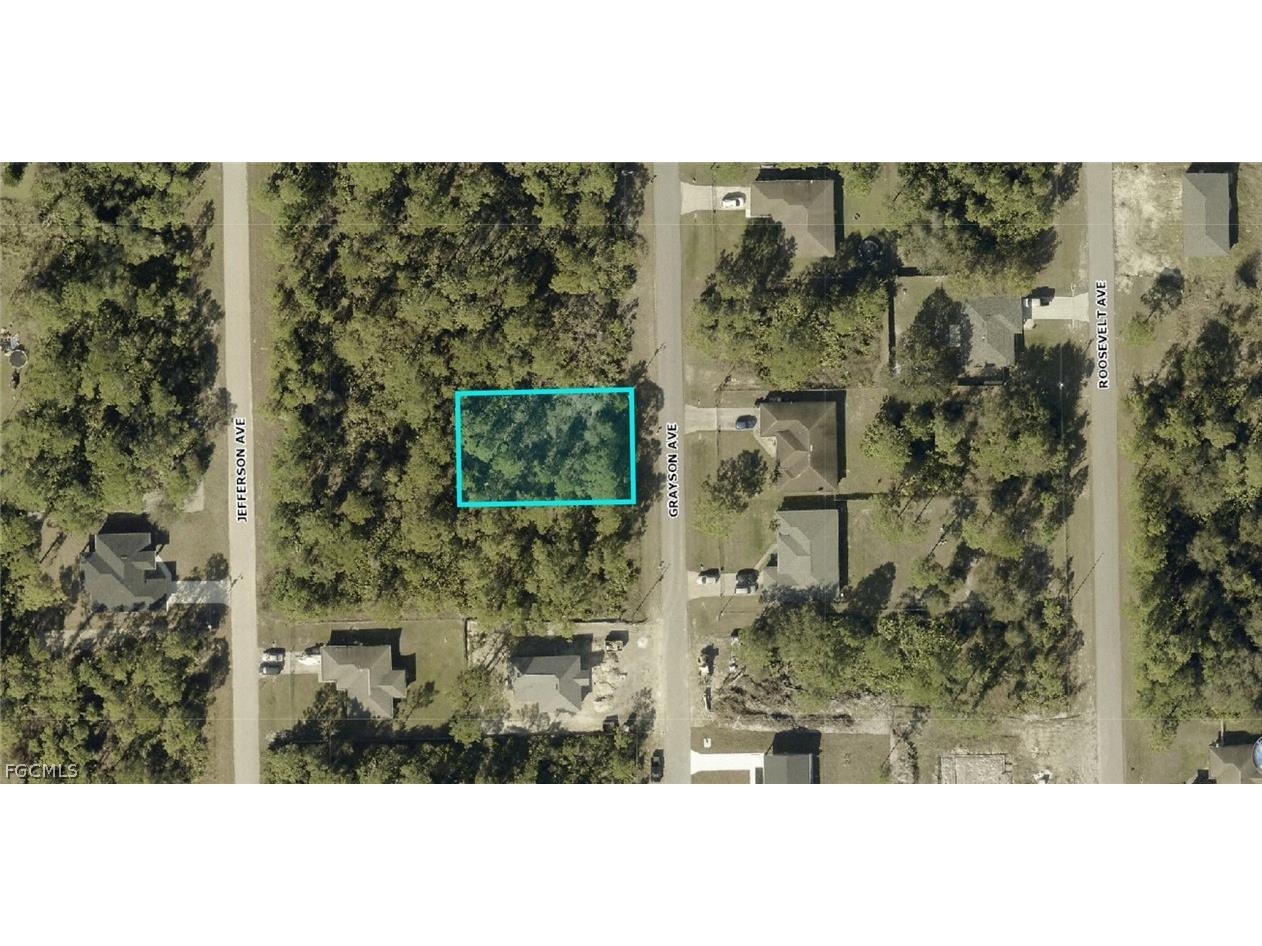 2009 Grayson Avenue Alva FL 33920 2026011489 image1