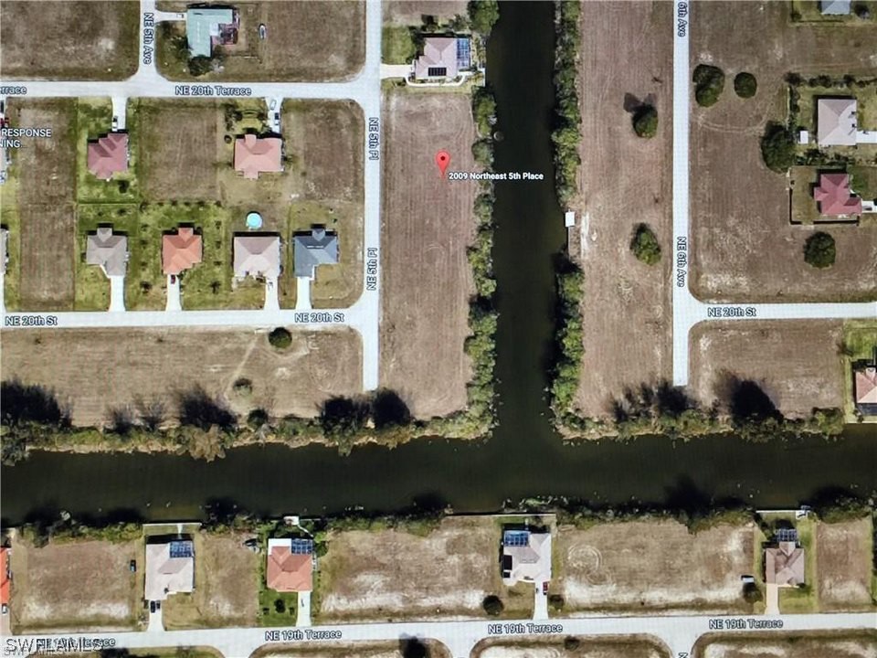 2009 NE 5th Place Cape Coral FL 33909 223053435 image1
