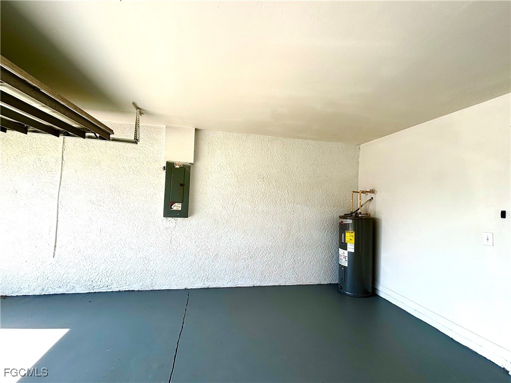 2009 NW 3rd Avenue Cape Coral FL 33993 2025010451 image17