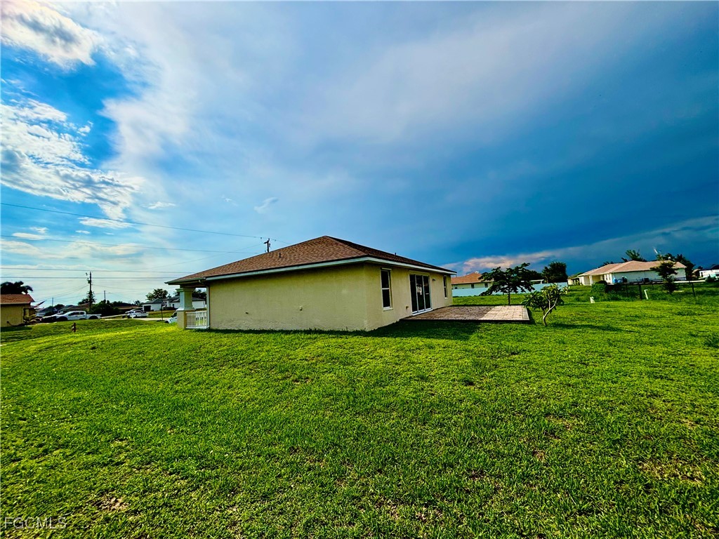 2009 NW 3rd Avenue Cape Coral FL 33993 2025010451 image5