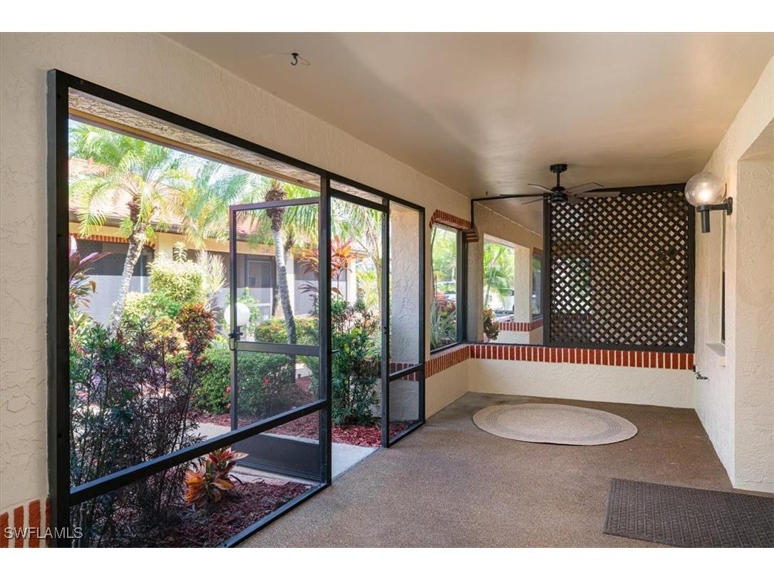 2009 Pine Isle Lane #2009 Naples FL 34112 225078909 image1