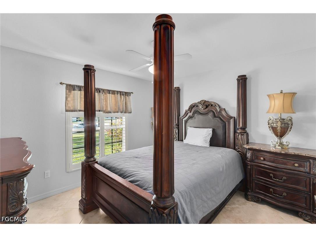 2009 SW 36th Terrace Cape Coral FL 33914 2026014245 image14