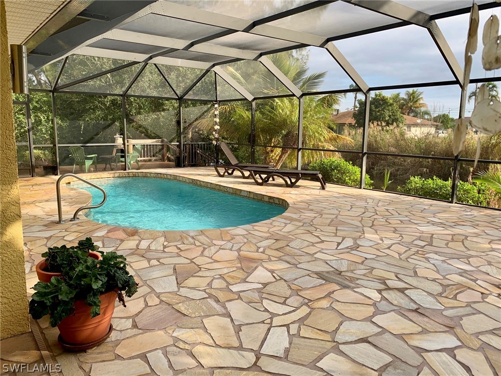 2009 SW 8th Court Cape Coral FL 33991 223011332 image1