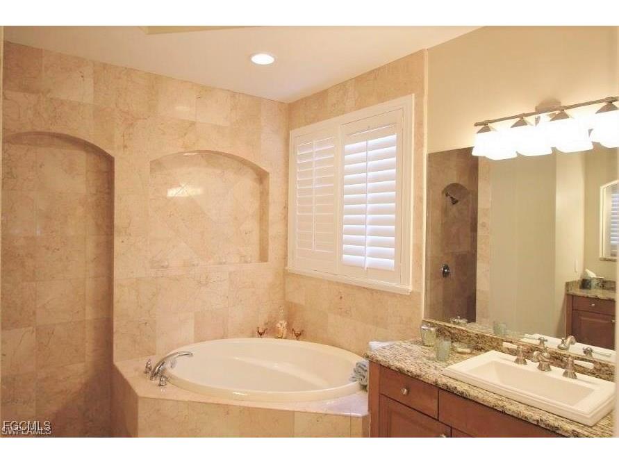 20091 Palermo Lake Court Estero FL 33928 2025016405 image18