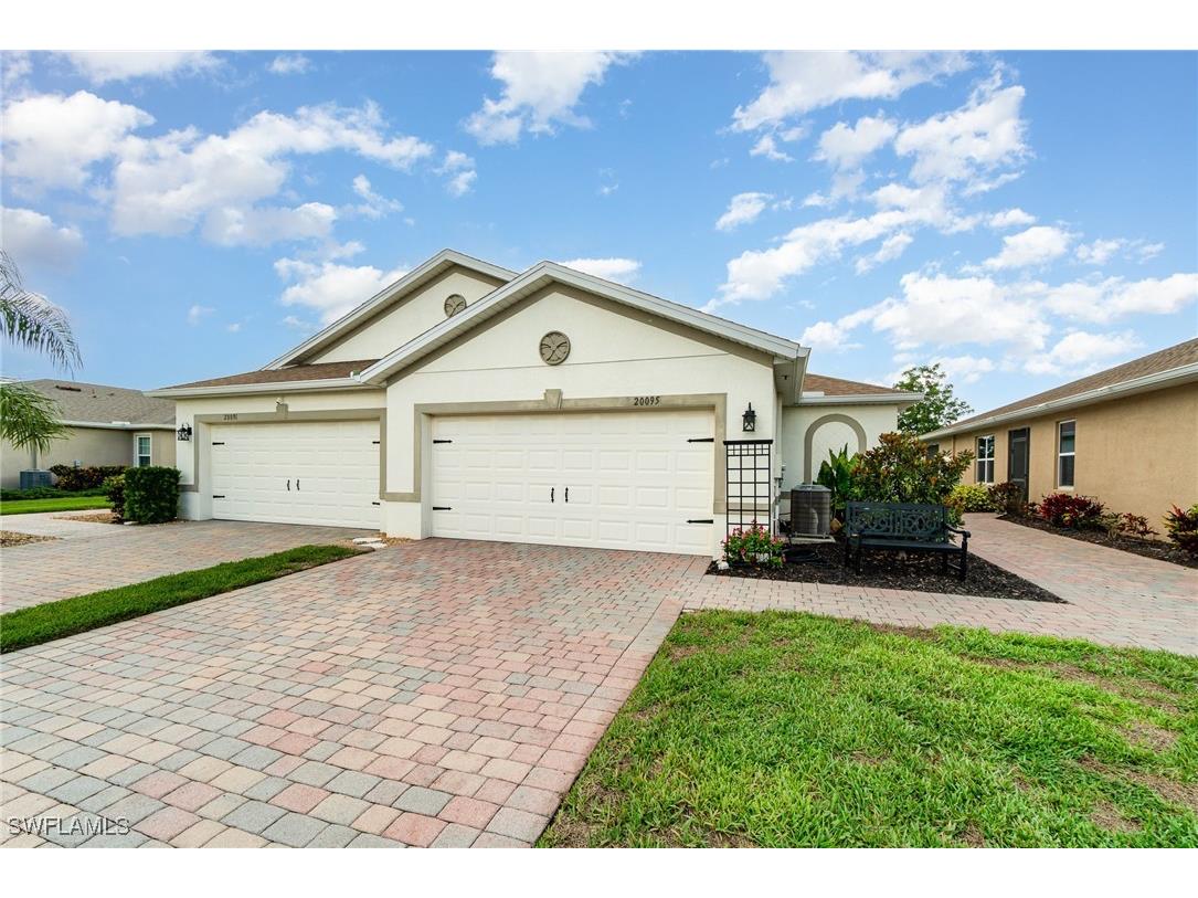 20095 Fiddlewood Avenue North Fort Myers FL 33917 225057443 image1