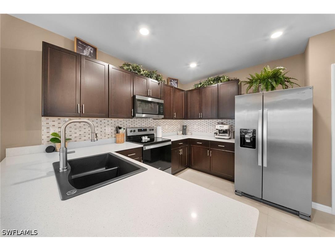 20099 Fiddlewood Avenue North Fort Myers FL 33917 226013458 image22