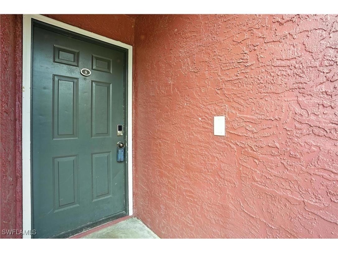 201-5 Santa Clara Drive #201 Naples FL 34104 225060606 image2
