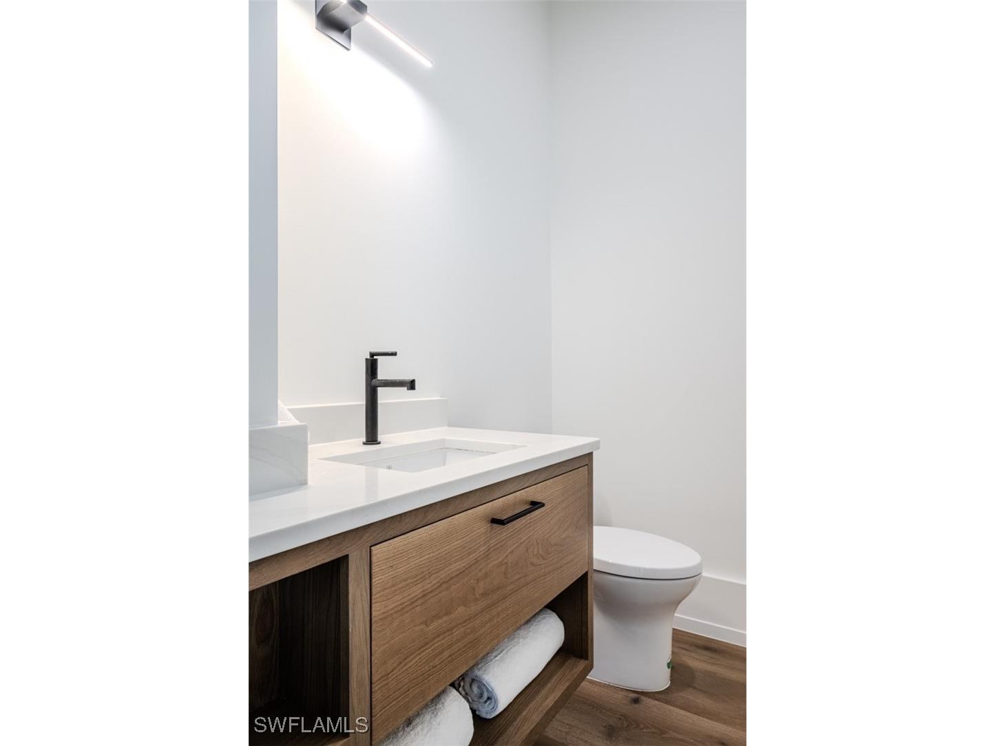 201 8th Street S #103 Naples FL 34102 225031992 image31