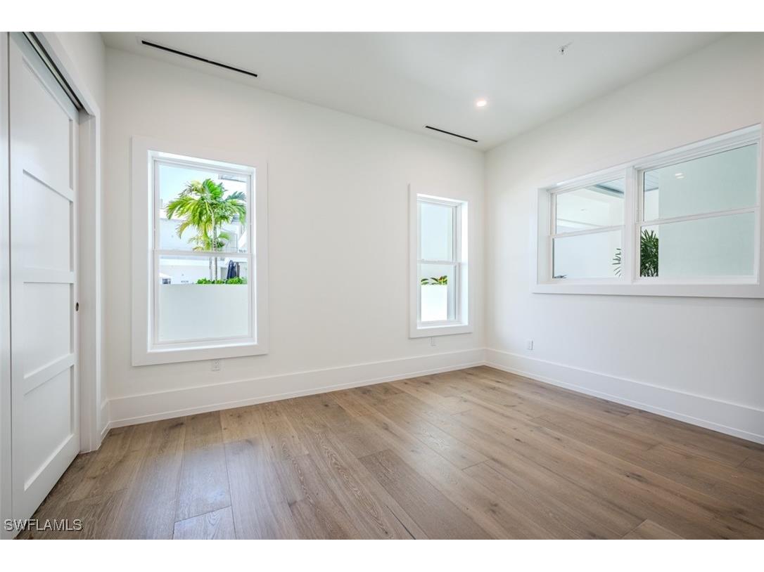 201 8th Street S #103 Naples FL 34102 225031992 image33