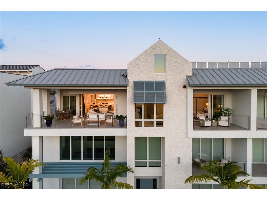 201 8th Street #301 Naples FL 34102 225075574 image1