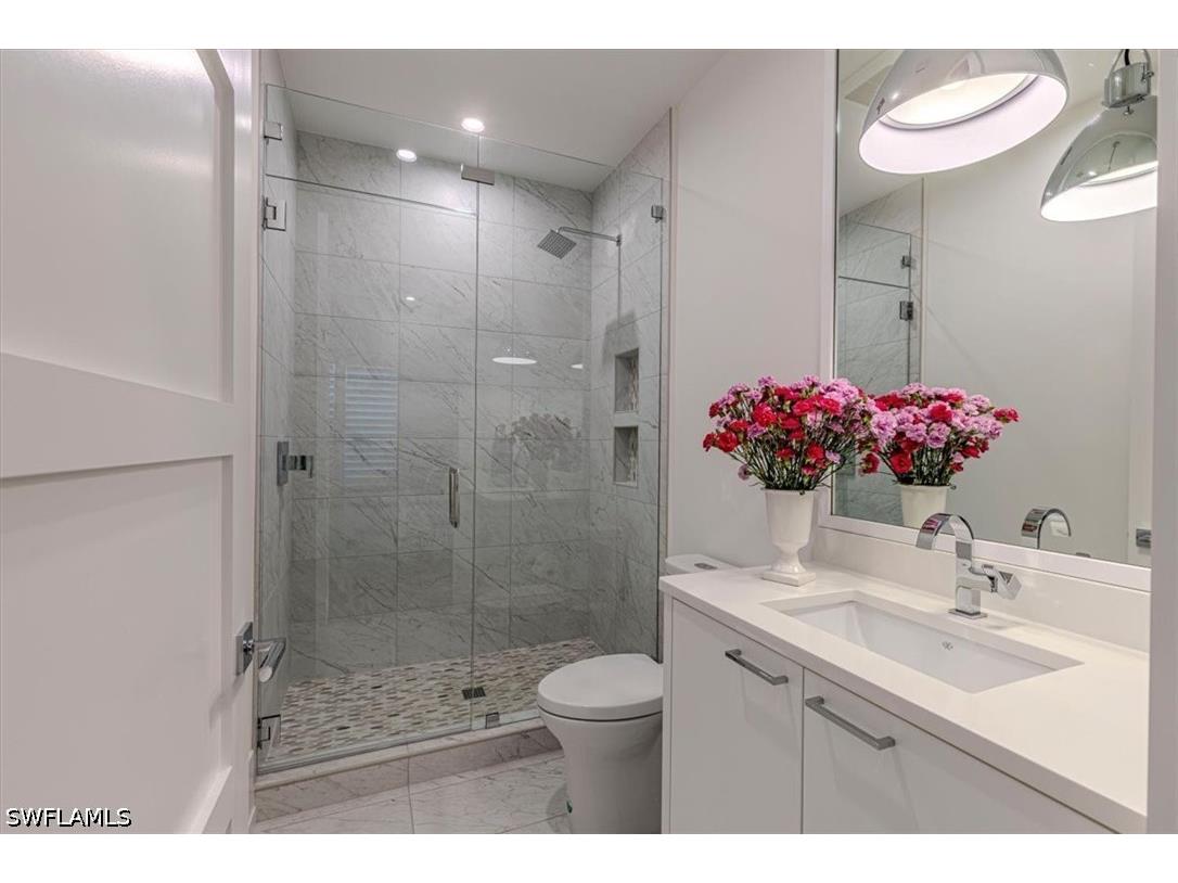 201 8th Street S #104 Naples FL 34102 226014192 image17