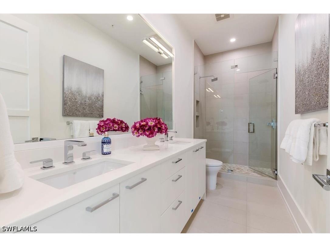 201 8th Street S #104 Naples FL 34102 226014192 image20