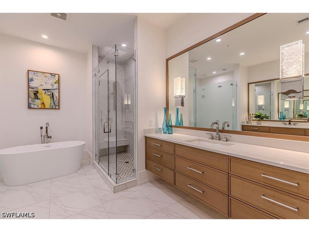 201 8th Street S #104 Naples FL 34102 226014192 image22