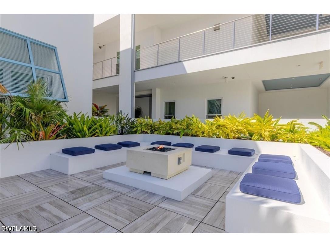 201 8th Street S #104 Naples FL 34102 226014192 image30