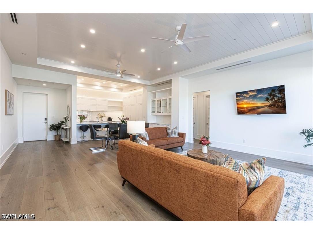 201 8th Street S #104 Naples FL 34102 226014192 image6