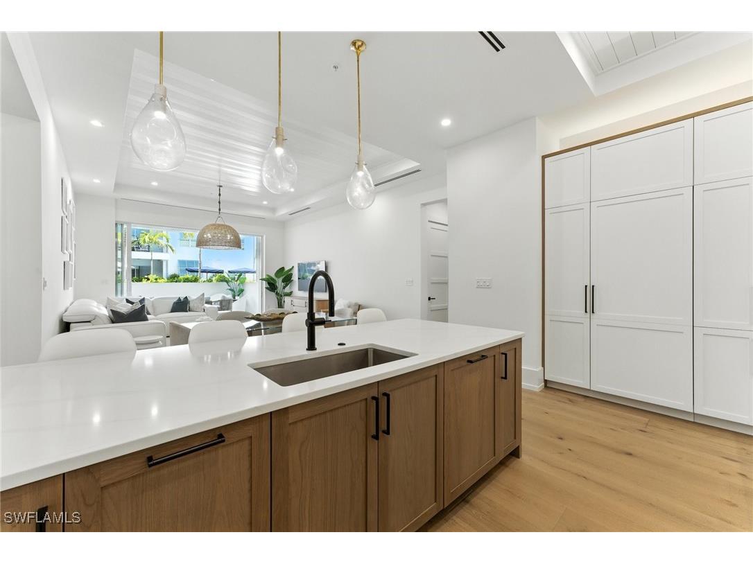 201 8th Street S #208 Naples FL 34102 225056174 image11