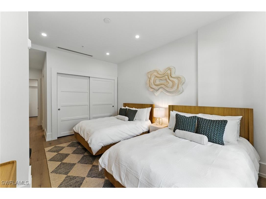 201 8th Street S #208 Naples FL 34102 225056174 image20