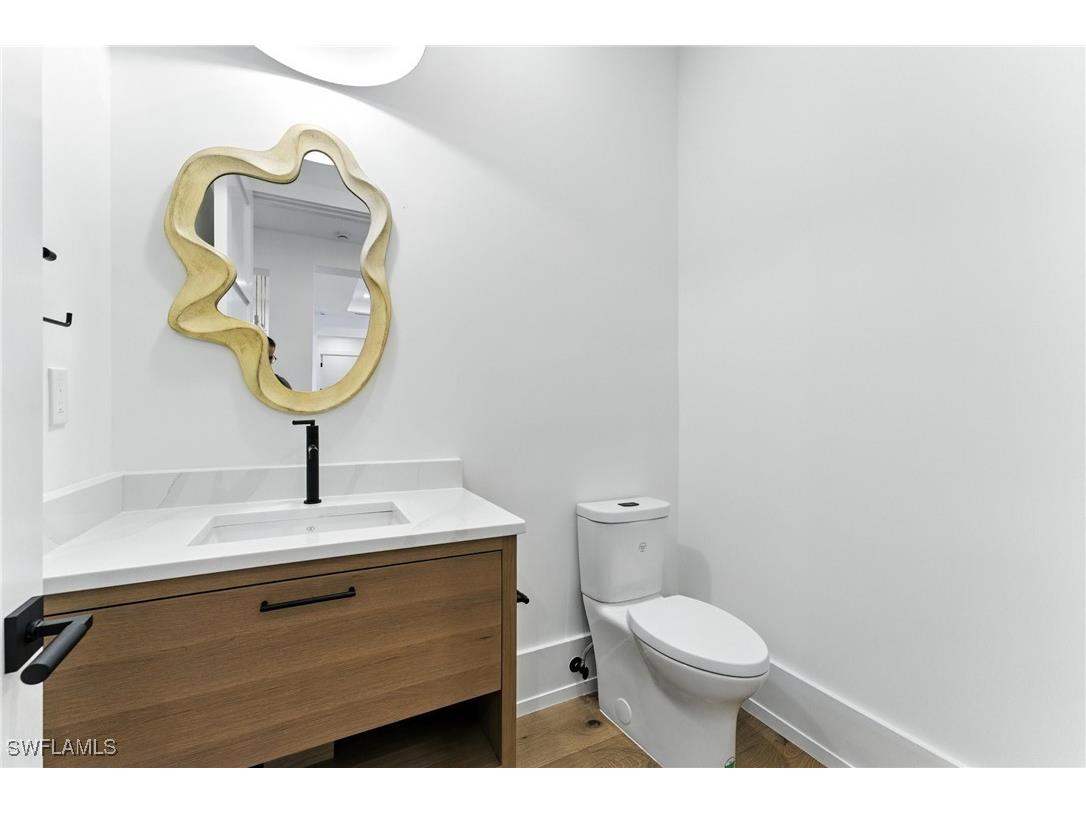 201 8th Street S #208 Naples FL 34102 225056174 image39
