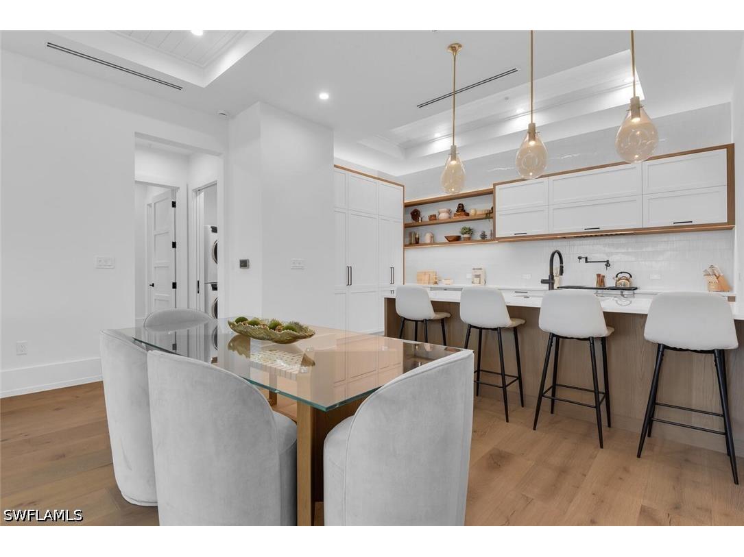 201 8th Street S #208 Naples FL 34102 226019627 image10