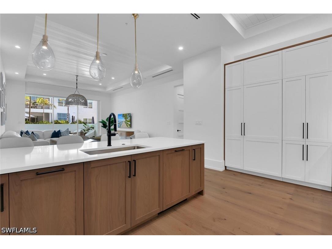 201 8th Street S #208 Naples FL 34102 226019627 image15