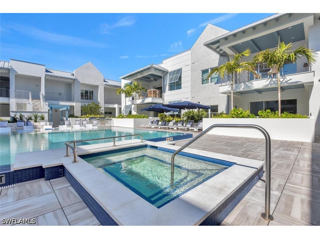 201 8th Street S #208 Naples FL 34102 226019627 image31
