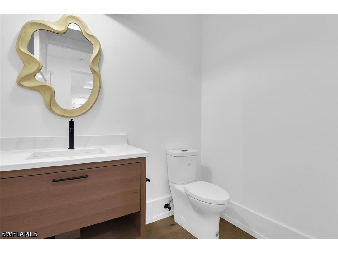 201 8th Street S #208 Naples FL 34102 226019627 image4
