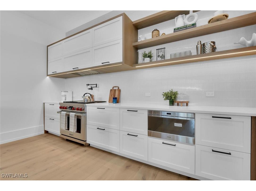 201 8th Street S #209 Naples FL 34102 225082885 image10