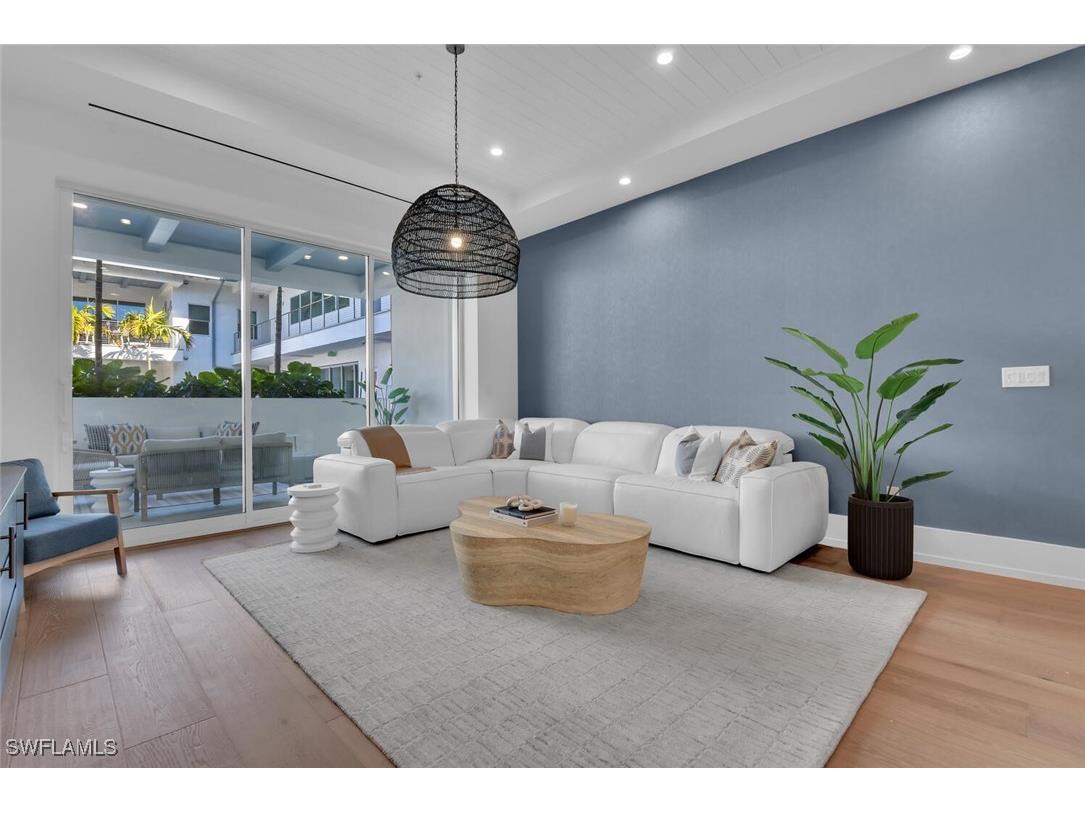 201 8th Street S #209 Naples FL 34102 225082885 image6