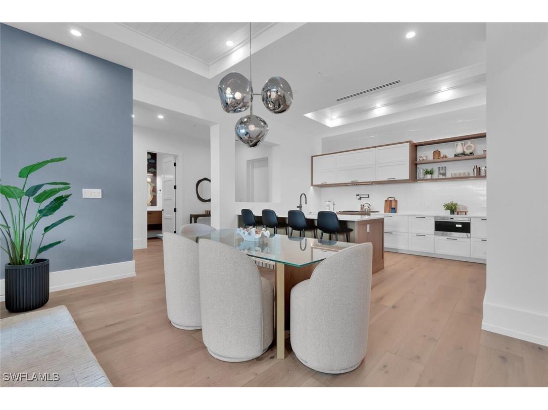 201 8th Street S #209 Naples FL 34102 225082885 image8