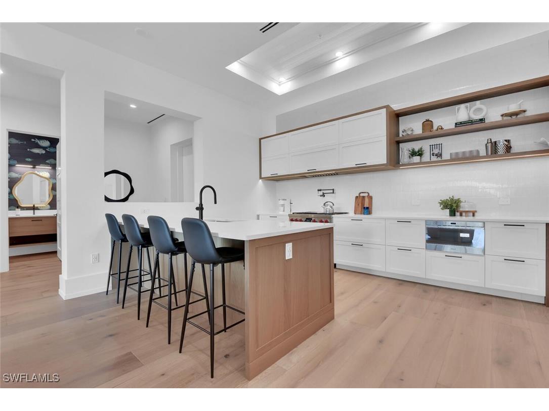 201 8th Street S #209 Naples FL 34102 225082885 image9