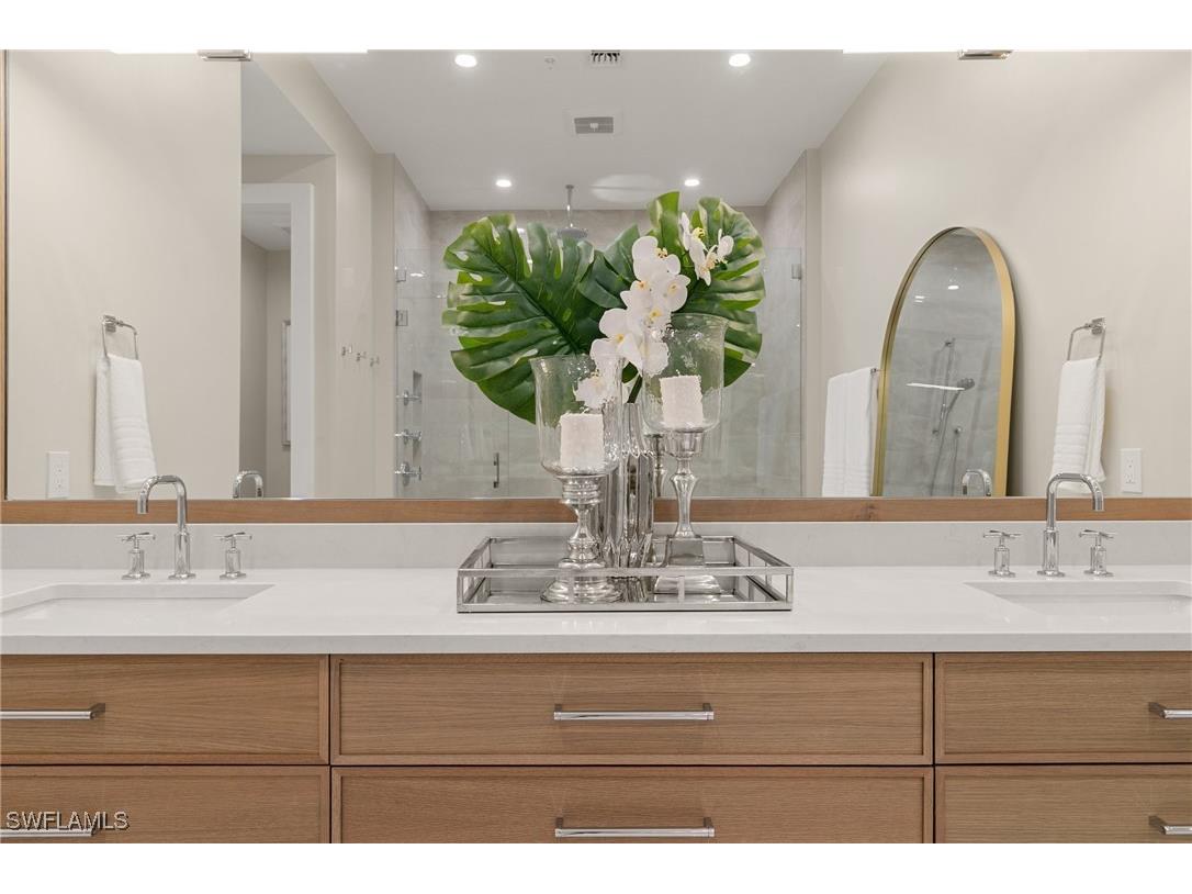 201 8th Street S #301 Naples FL 34102 225079540 image18